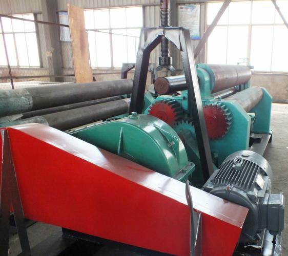 搜好貨網(wǎng)  溧陽市德力信通用設(shè)備 銷售黑龍江三輥機(jī)械式卷板